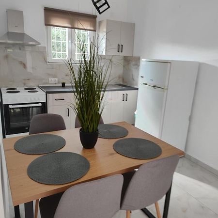 Ilias Apartments Dassia By Hotelius Εξωτερικό φωτογραφία